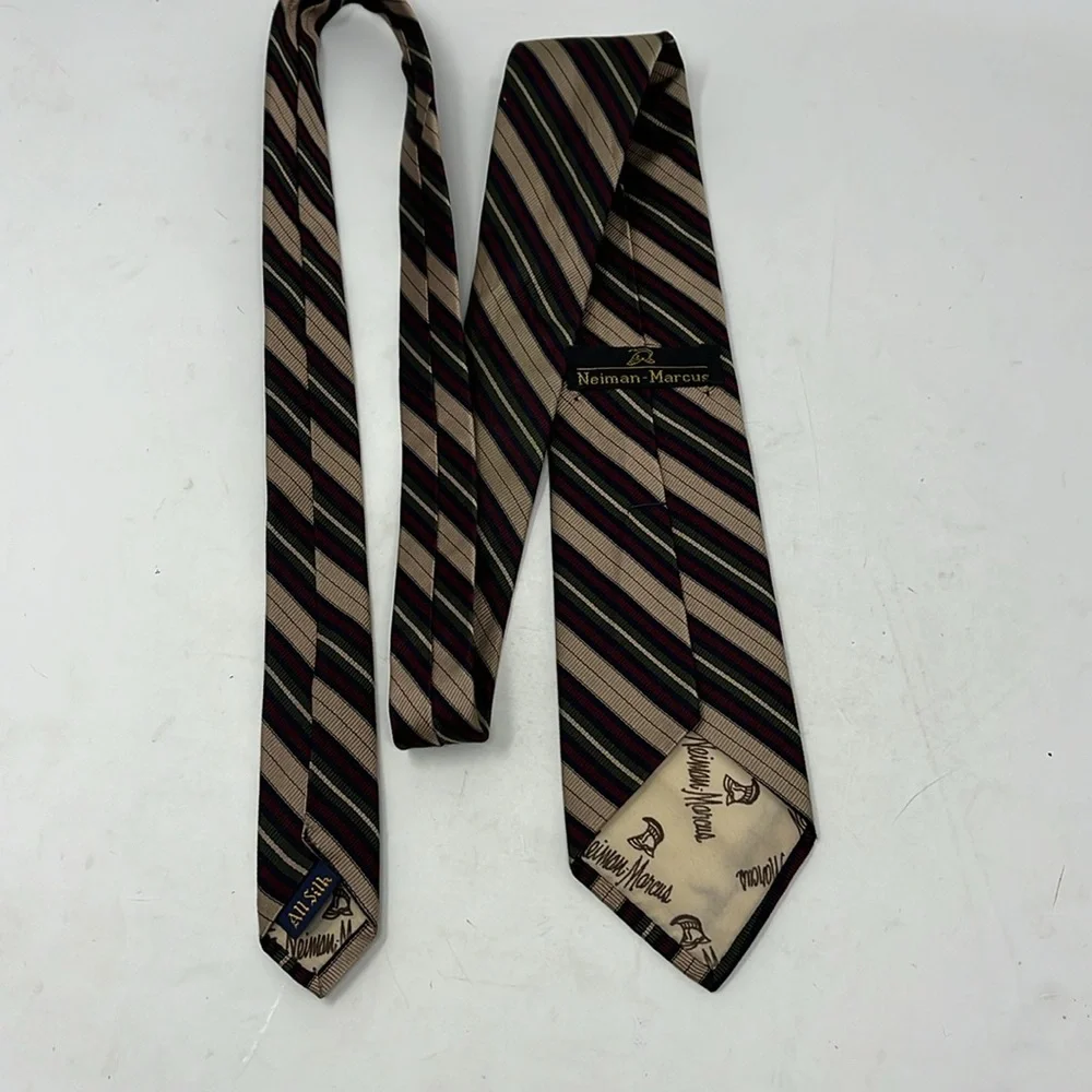 VINTAGE NEIMAN MARCUS 100% SILK TIE STRIPE BURGUNDY BLUE GREEN TAN